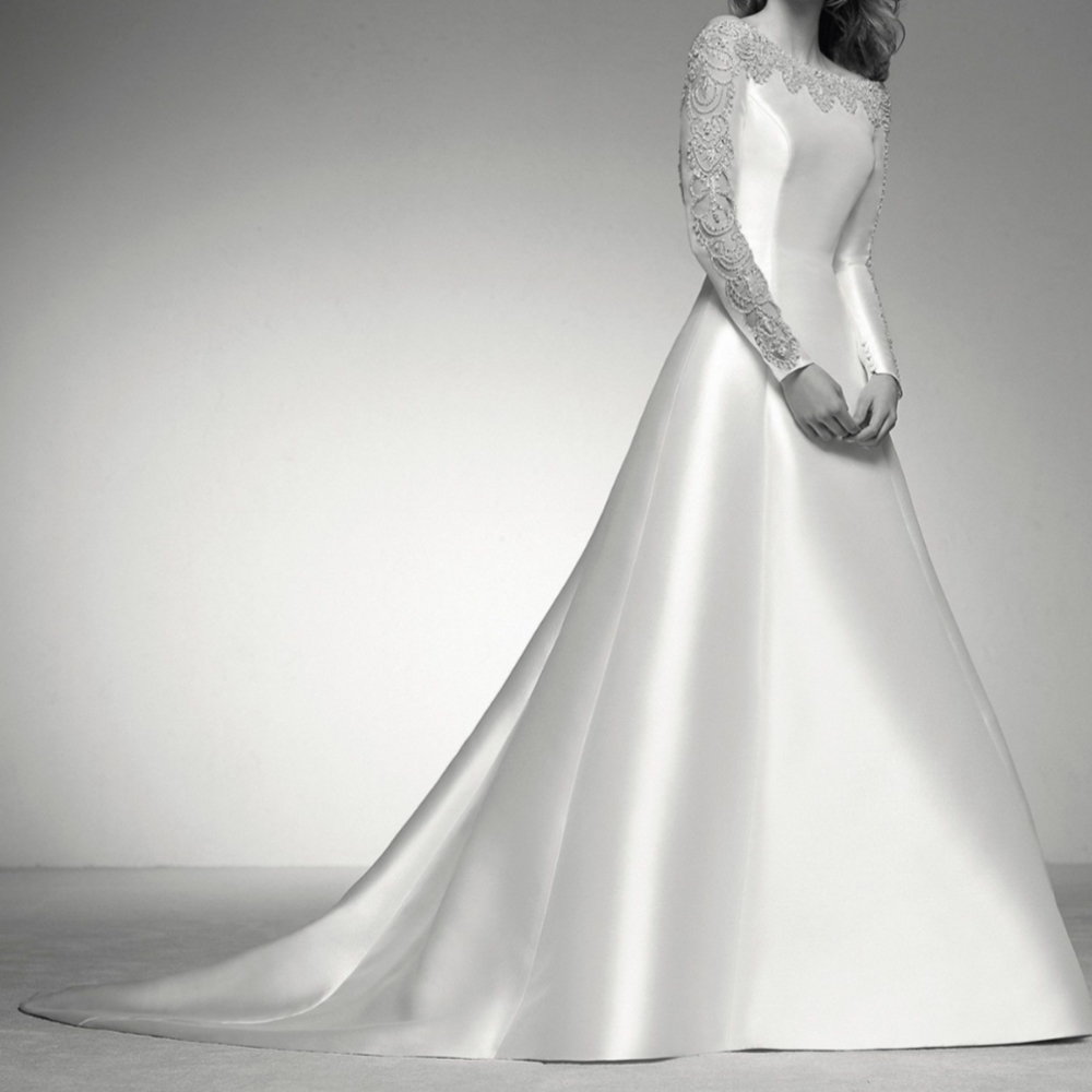Wedding Dress w/ long sleeve from Nordstom. Plus size 22